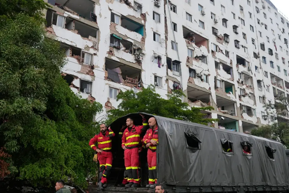 Infecciones ponen en riesgo a sobrevivientes del terremoto en Venezuela
