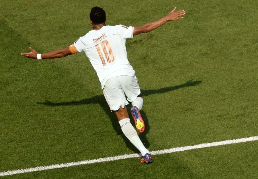 Mbappé iguala a Messi y clasifica a Francia a semifinales del Mundial 2026