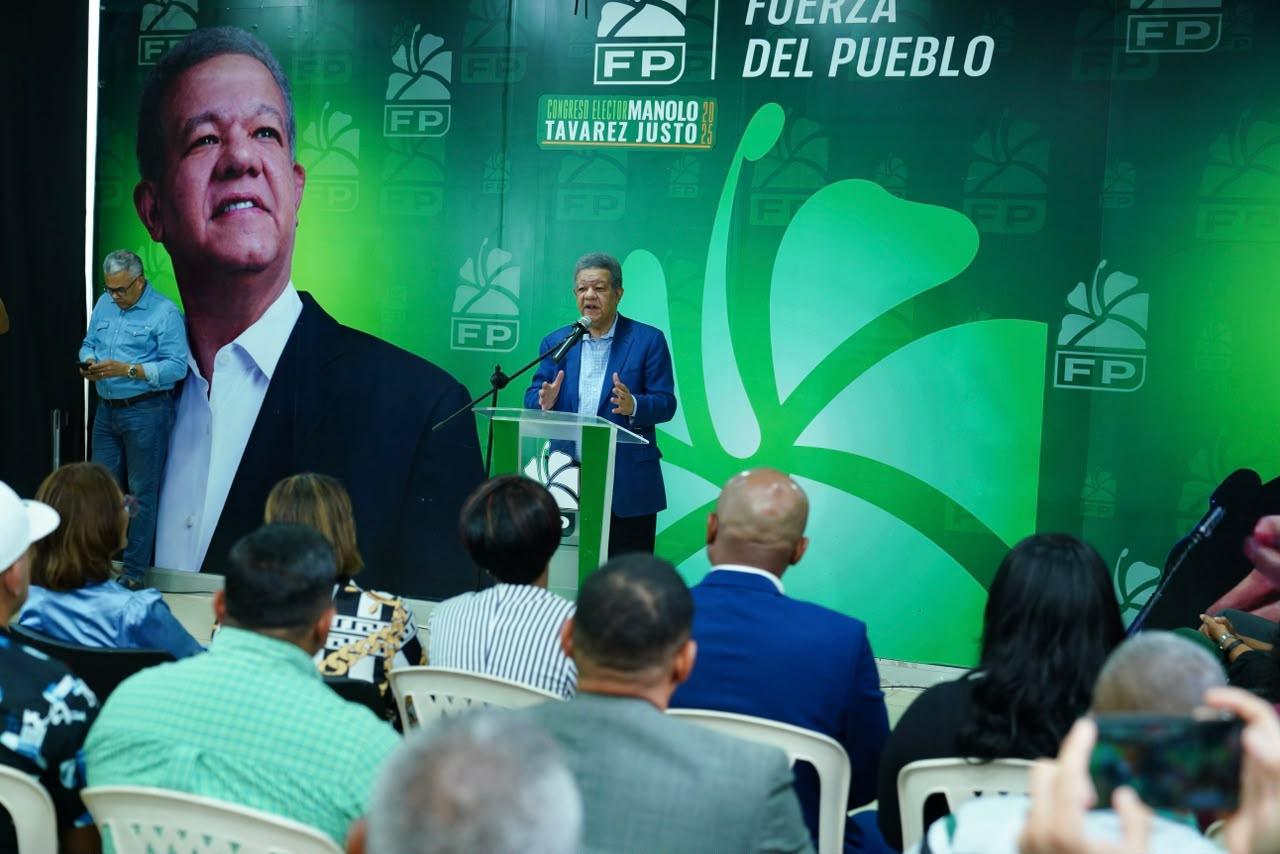 Leonel Fernández plantea duplicar la economía dominicana mediante una revolución del conocimiento y la alta tecnología