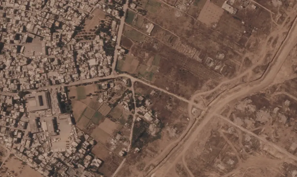 Israel construye una barrera de tierra de varios kilómetros dentro de Gaza y consolida su división