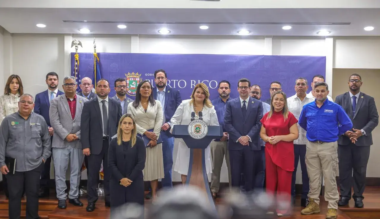 Gobernadora Jenniffer González remueve a Francisco Domenech e Itza García en medio de investigación por presunta corrupción