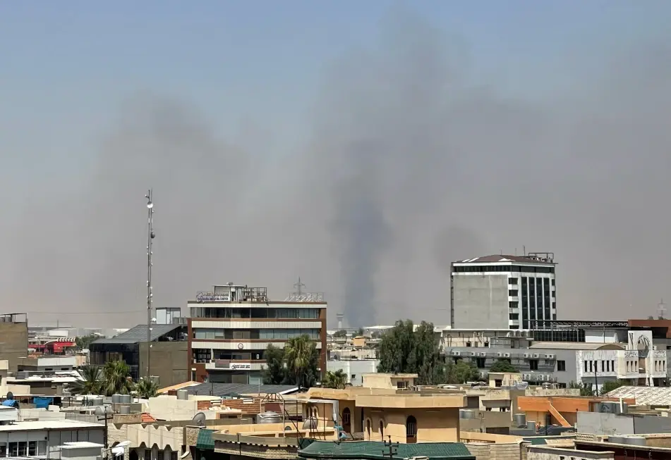 Drones alcanzan ciudad iraquí con fuerzas de EEUU mientras se intensifican los combates EEUU-Irán