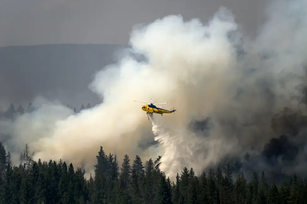 Muere cuarto bombero combatiendo los incendios forestales en Colorado