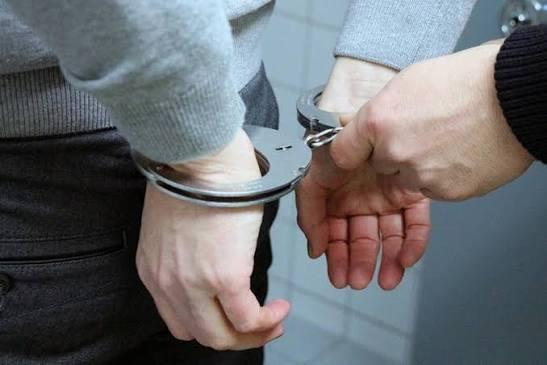 Condenan a 10 años de prisión a reincidente por violencia de género contra su expareja en Santiago