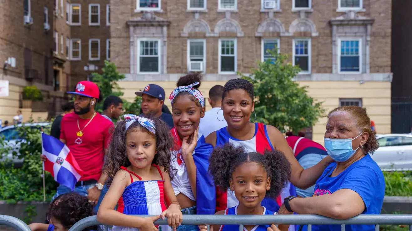 La segunda ‘Pequeña República Dominicana’ crece en El Bronx: el condado de la salsa… el merengue y la bachata