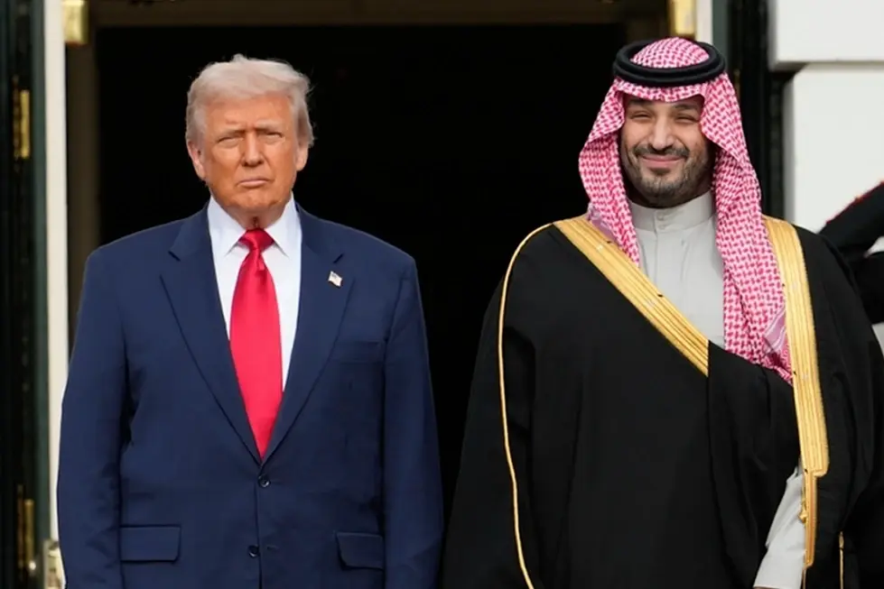 Trump dice que aliados acordaron bases para dar fin a guerra con Irán; EEUU frenará ataques nuevos