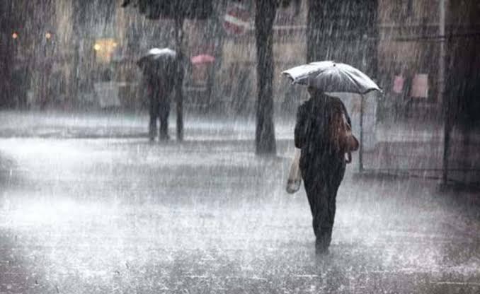 Vaguada y onda tropical provocarán lluvias y tormentas eléctricas en varias provincias del país