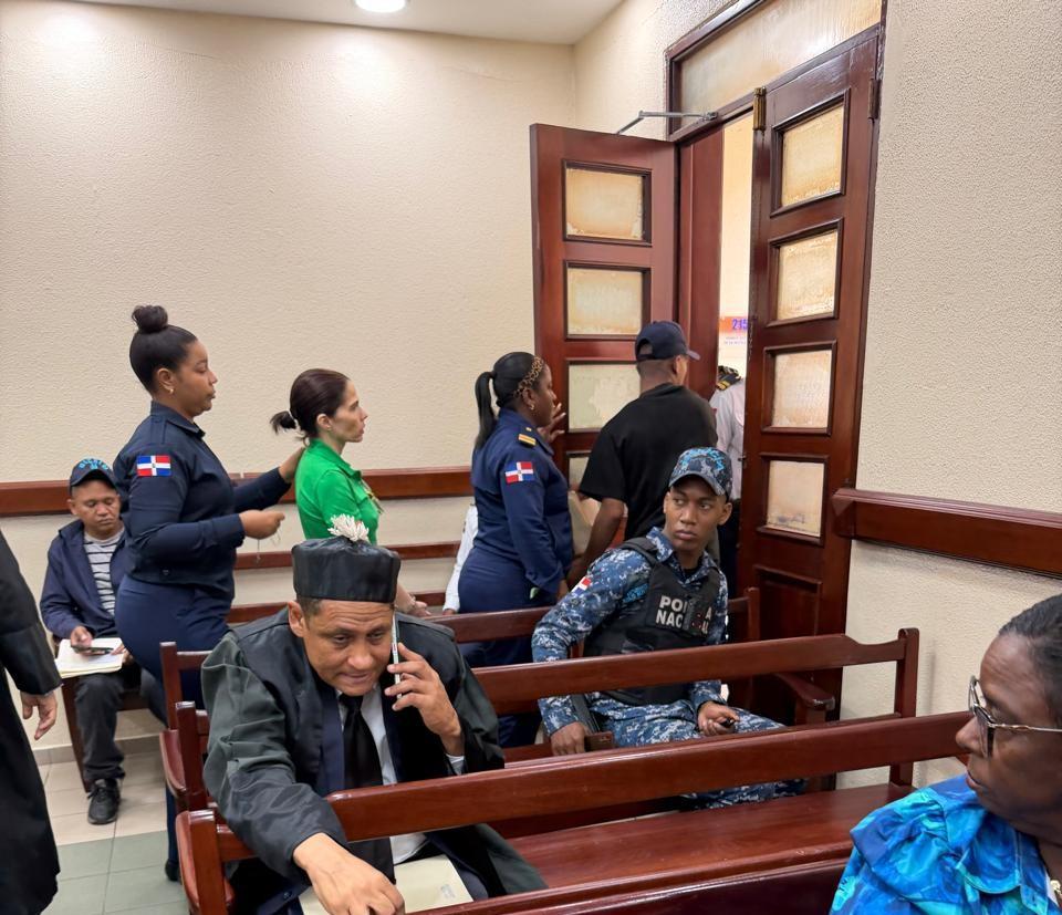 Arrestan a una de las principales imputadas en presunta estafa inmobiliaria vinculada al proyecto West Side Residences Punta Cana