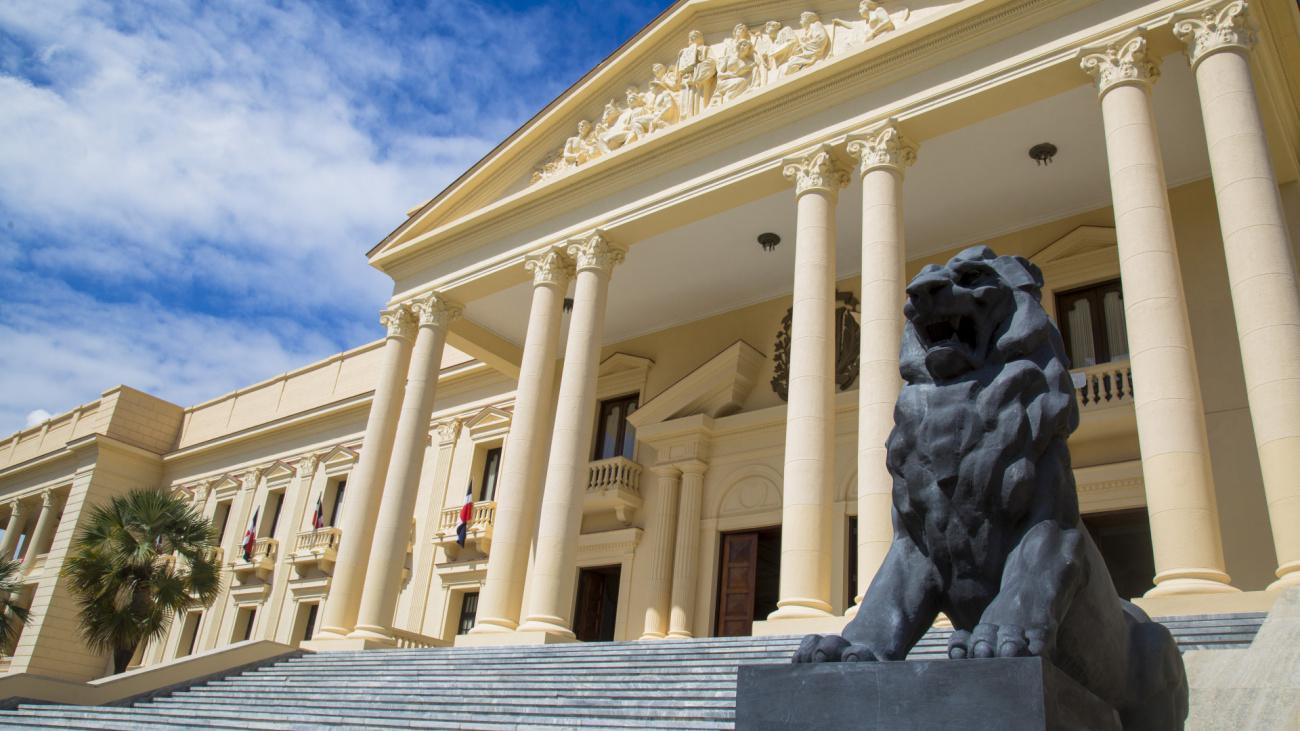 Entra en vigor el nuevo Código Penal y República Dominicana deja atrás una legislación de más de 141 años