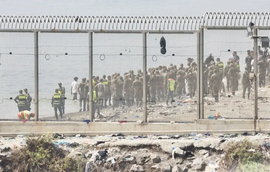 Ceuta eleva a 88 los muertos por la crisis migratoria mientras crece la búsqueda de desaparecidos