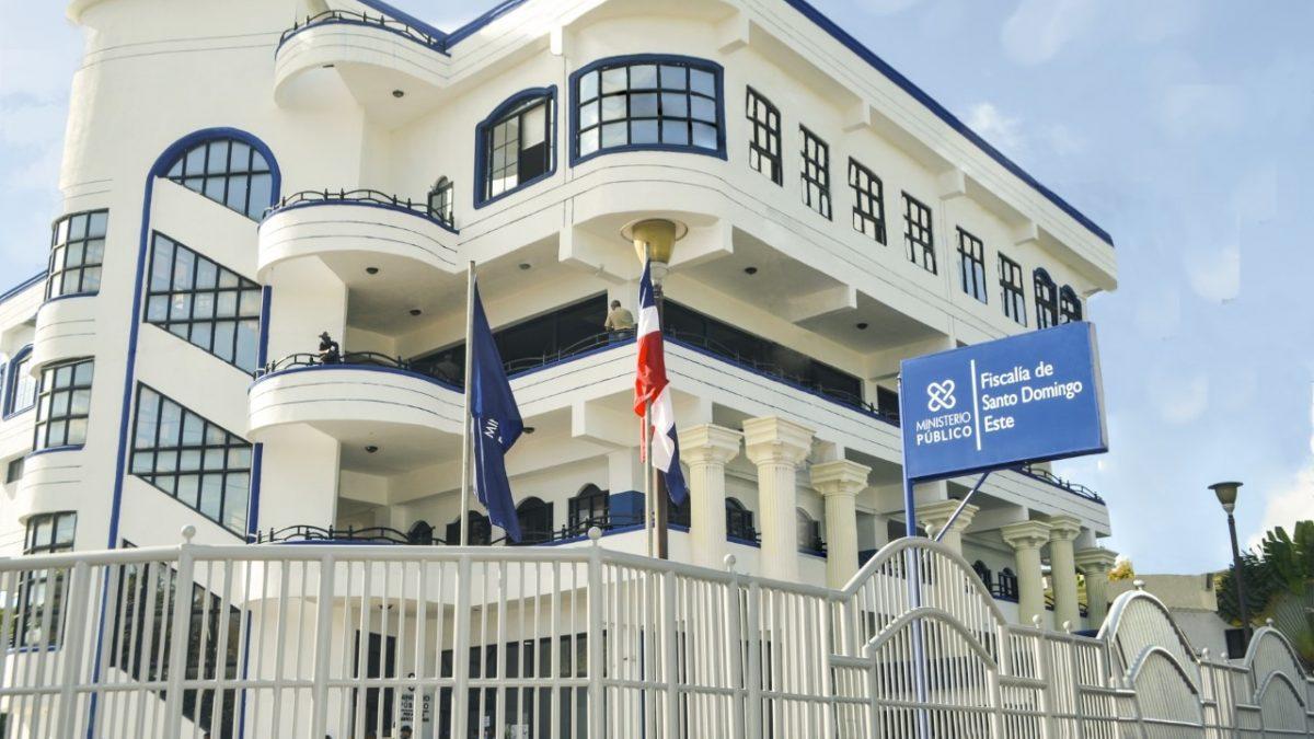 Dictan tres meses de prisión preventiva a hombre acusado de envenenar a adolescente de 15 años en Santo Domingo Este