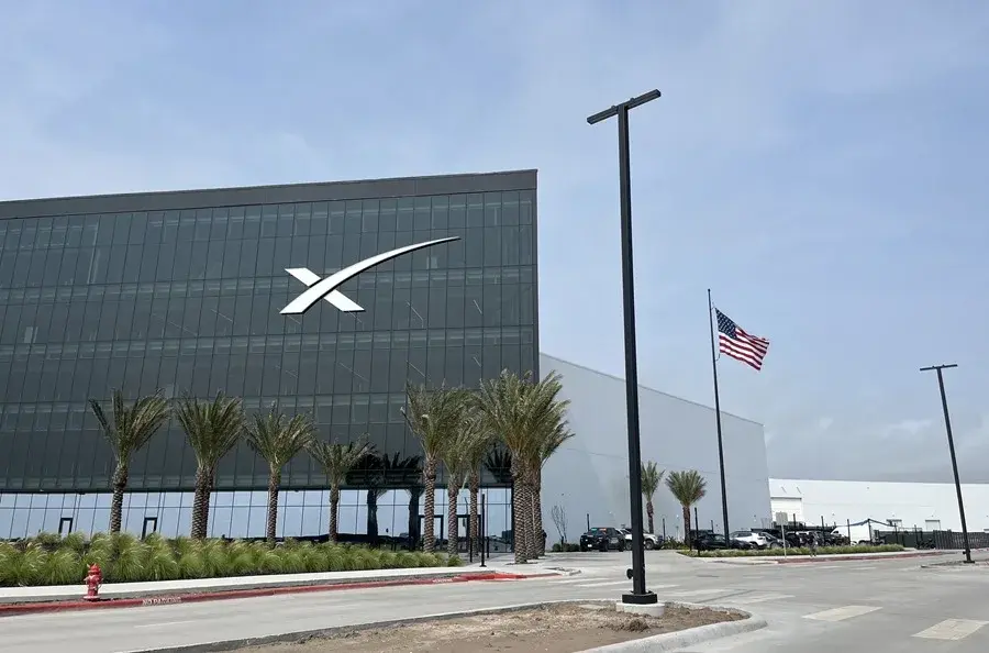 Elon Musk afirma que SpaceX usará exclusivamente chips de Nvidia para su infraestructura de inteligencia artificial