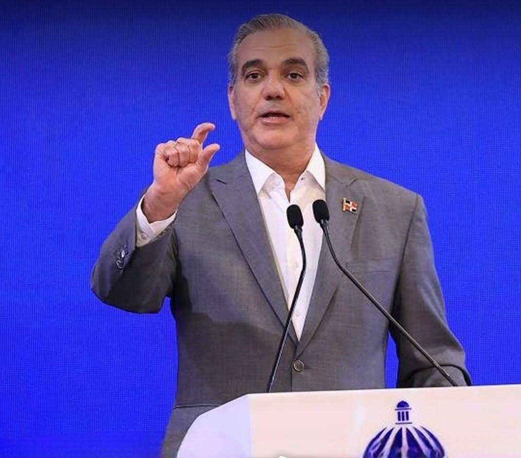 Abinader asumirá presidencia del PRM en plancha de consenso junto a Delignes Ascención