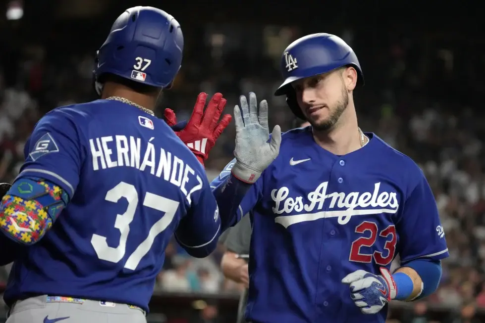 Los Dodgers cortaron una racha de 7 derrotas, pero Dave Roberts no celebró