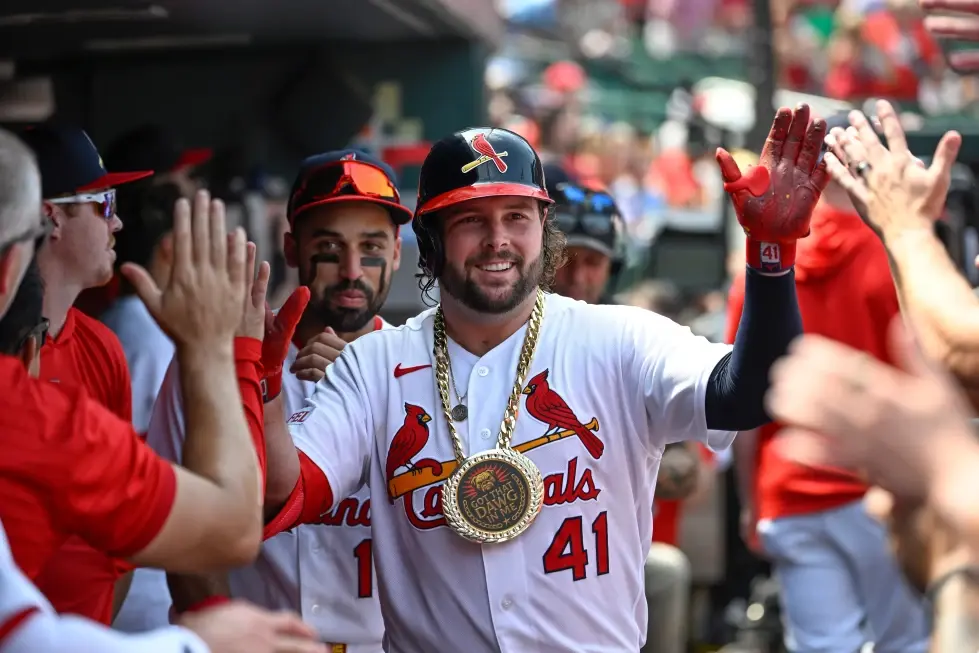 Wetherholt decide en el octavo y los Cardenales derrotan 7-4 a los Rockies