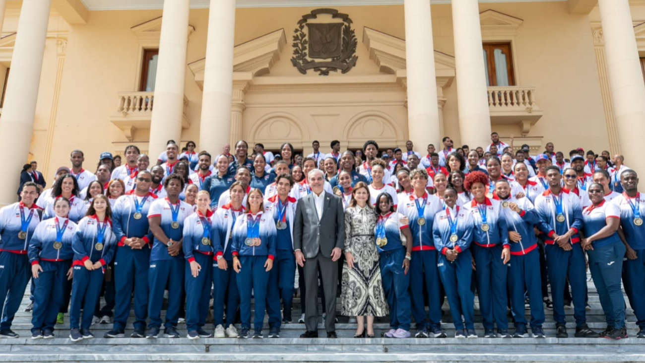 Abinader incorporará al Parni a todos los medallistas de Santo Domingo 2026