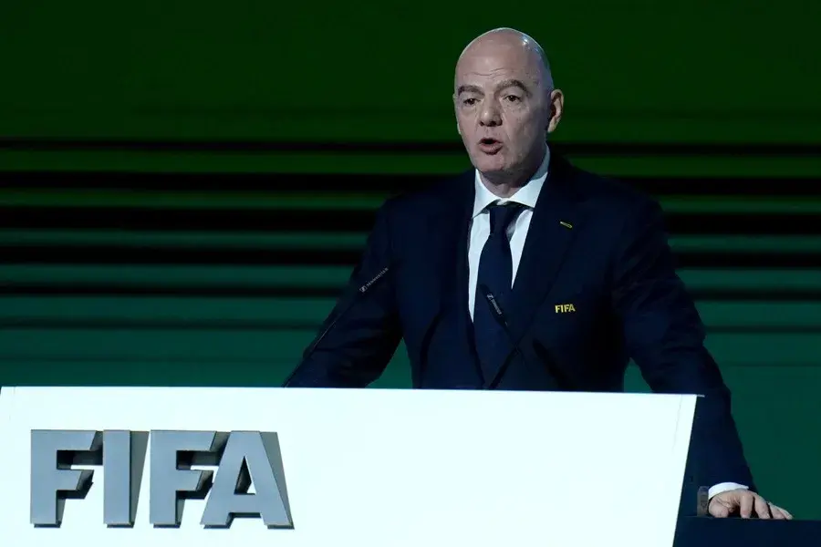 Seis federaciones árabes, entre ellas Marruecos y Catar, dan su apoyo en una declaración conjunta a Infantino