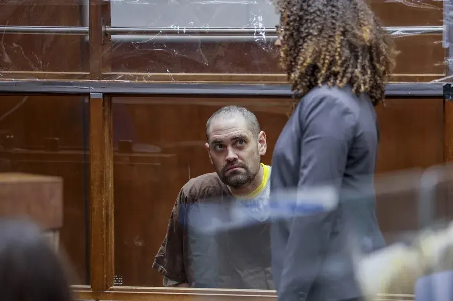 Un gran jurado de EE.UU. acusa formalmente a Nick Reiner del asesinato de sus padres