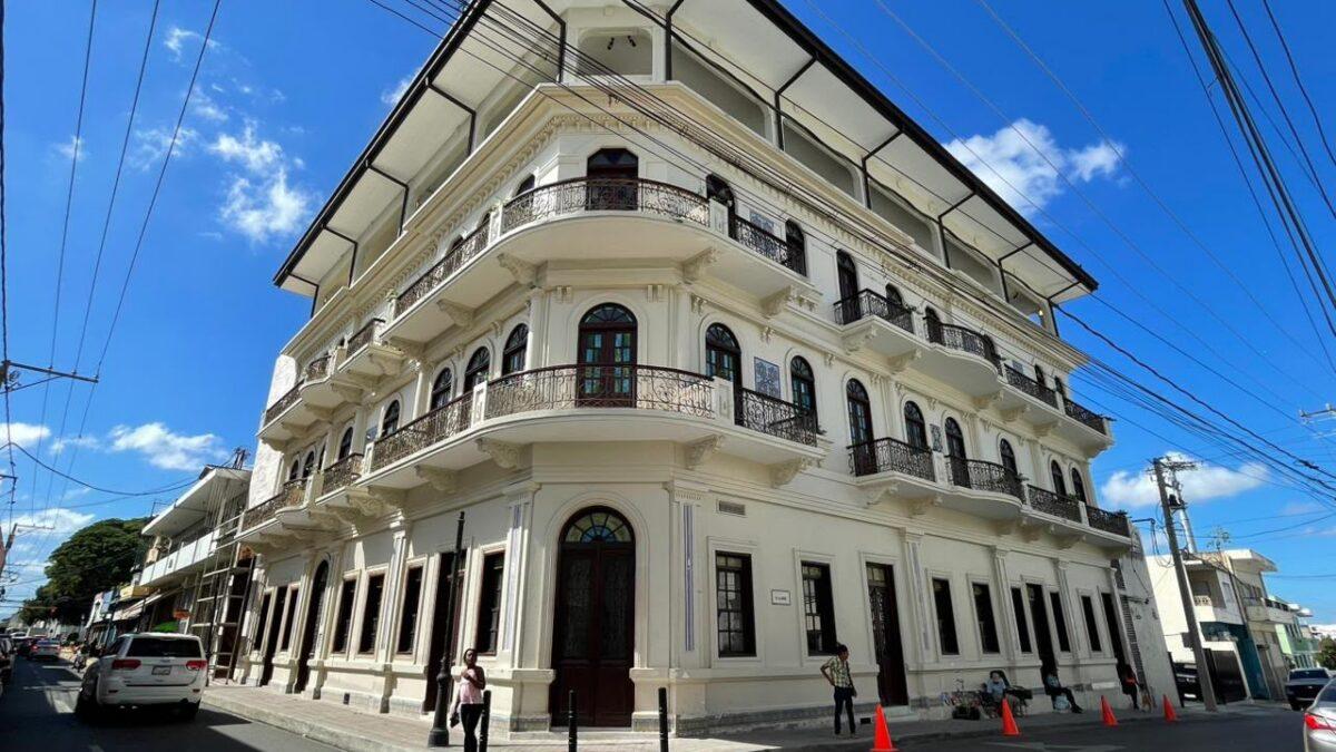 Centro Cultural Banreservas presenta agenda de teatro, música, arte y literatura