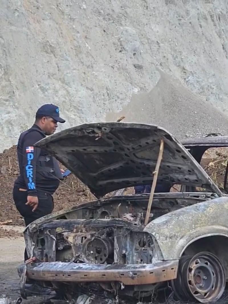 Identifican hombre hallado calcinado junto a vehículo en una mina de La Vega