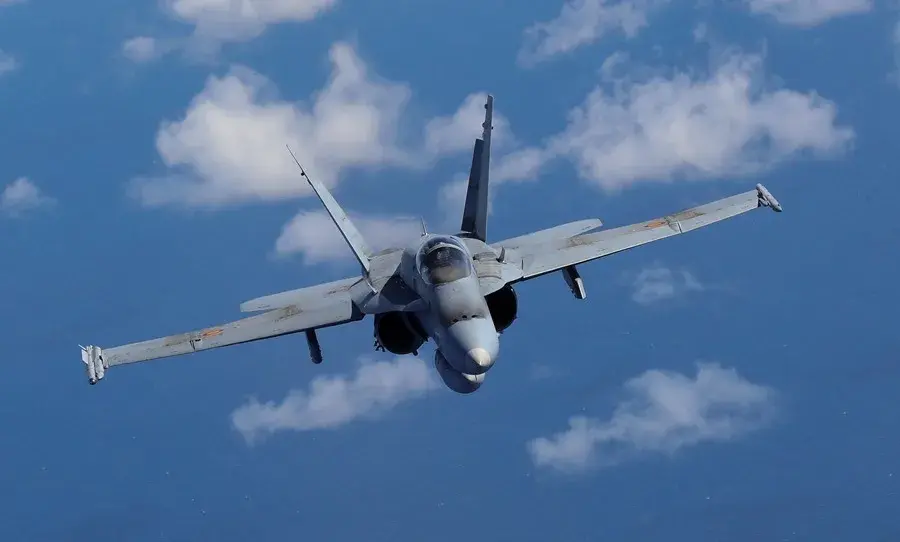 Dos F-18 españoles del despliegue de la OTAN en Rumanía derriban un dron en el espacio rumano