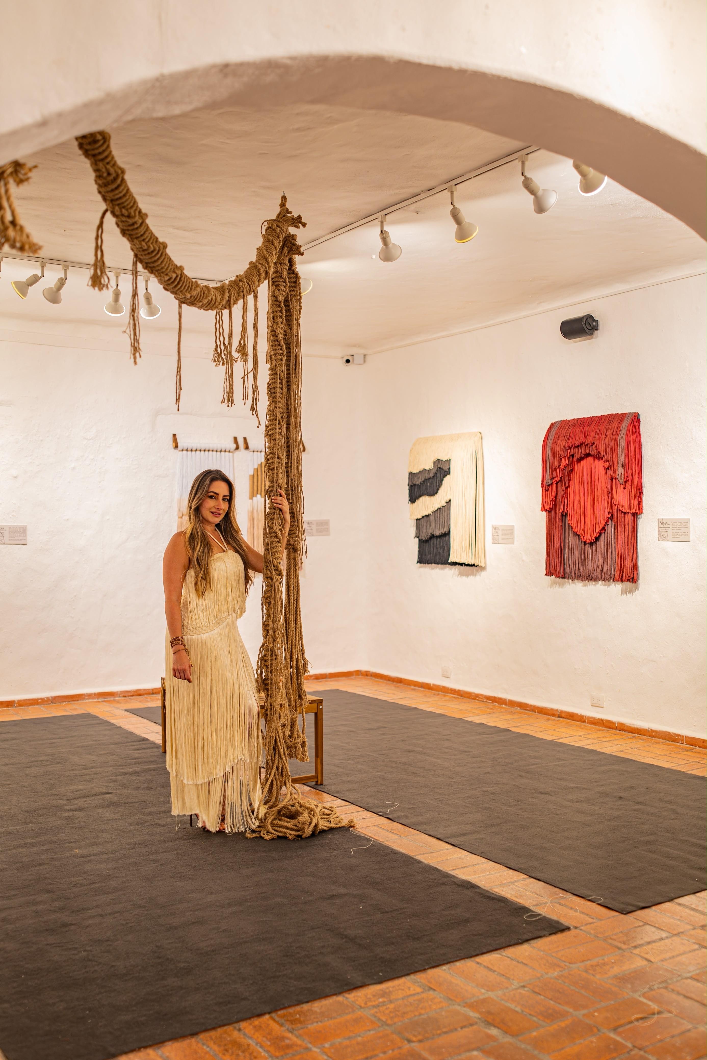 Gilda Strano marca un hito en el arte dominicano con la primera exposición individual de arte textil en República Dominicana