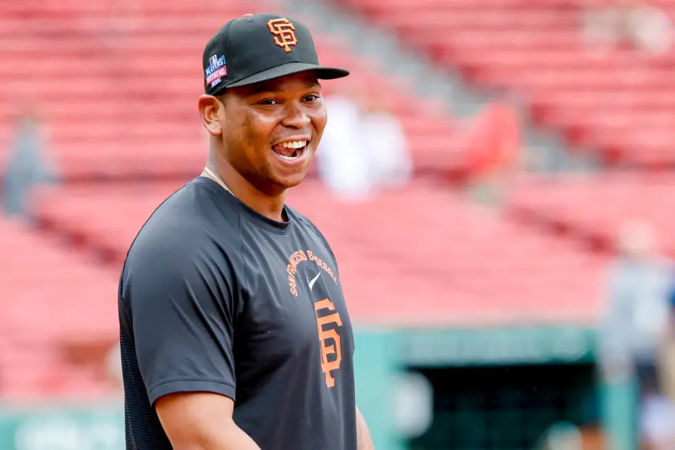 Rafael Devers regresa a Fenway con jonrón, pero prefiere dejar atrás su turbulenta salida de Boston