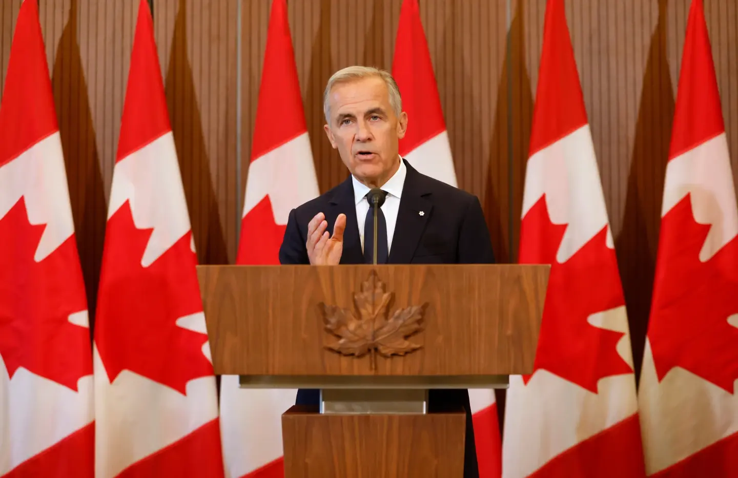 EEUU y Canadá profundizan guerra comercial tras fracaso de negociaciones y nuevos aranceles del 50 %
