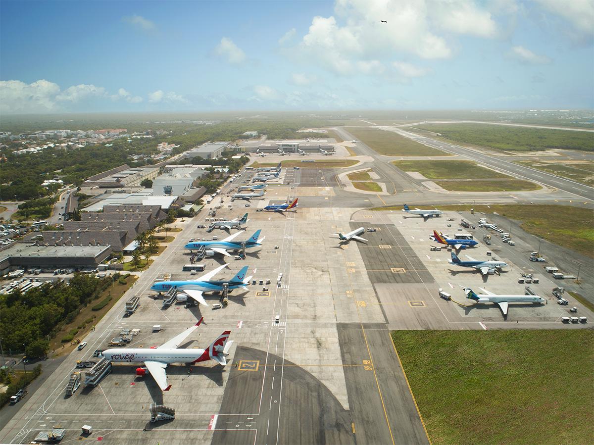 Punta Cana mantiene más de 600 vuelos internacionales semanales pese a reducción estacional de finales de agosto