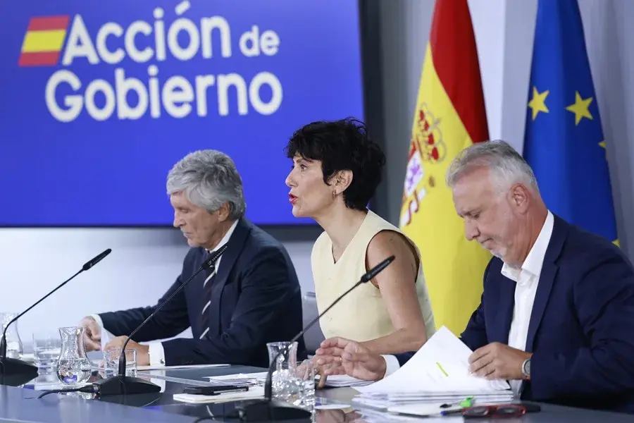 España reforma la ley de Asilo y de Extranjería tras la crisis migratoria en Ceuta
