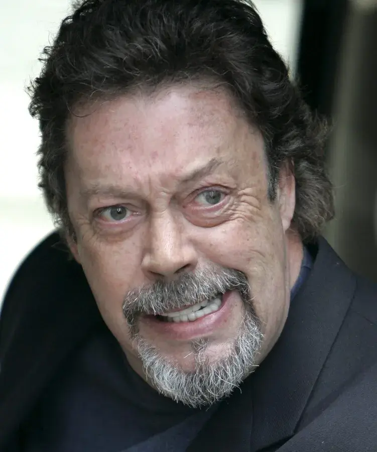 Muere el legendario actor británico Tim Curry a los ochenta años, según TMZ