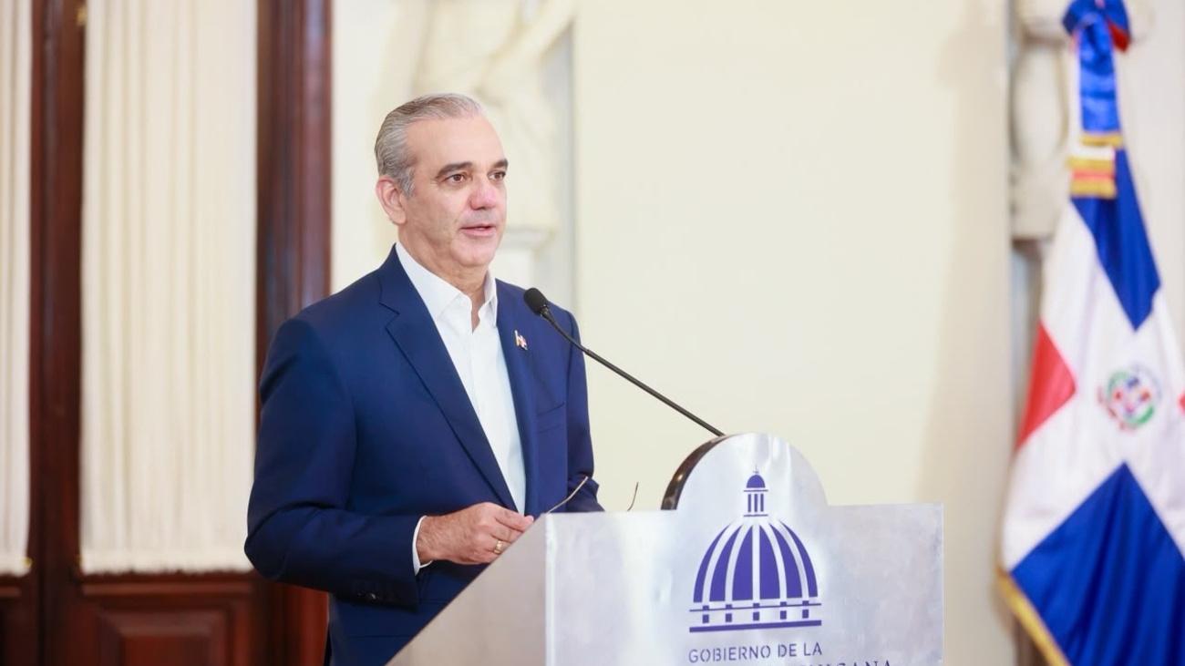 Abinader impulsa mayor competencia en telecomunicaciones y respalda entrada de operadora vietnamita