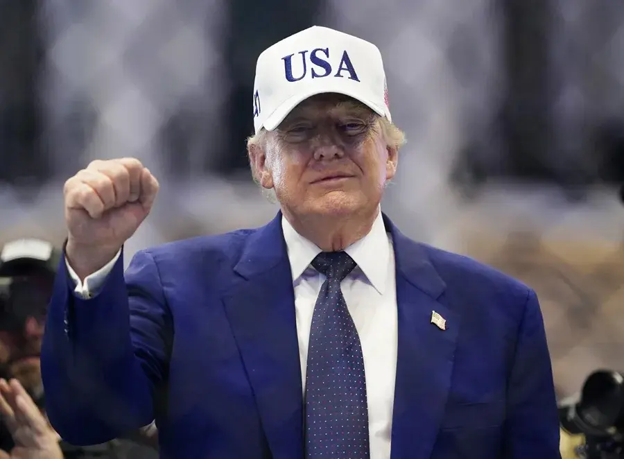 Trump dice que los sondeos muestran que es «seis veces más popular» que Lincoln o Washington