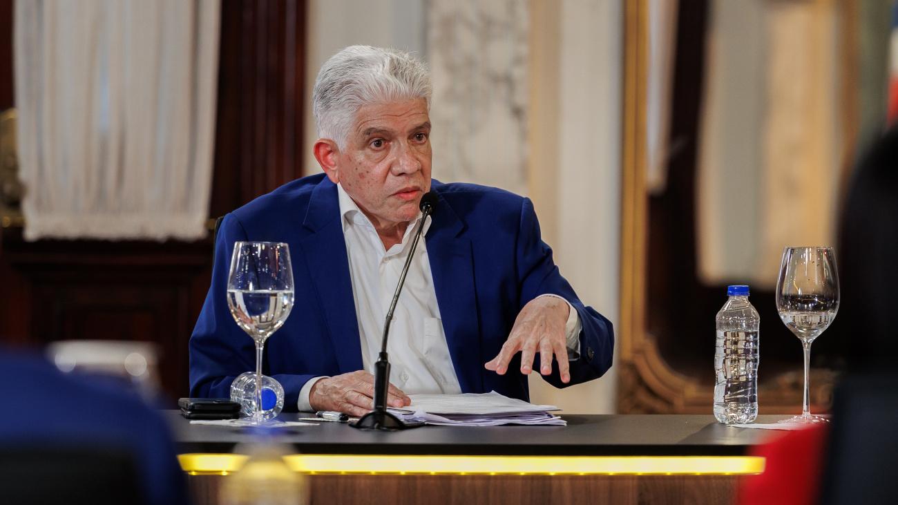 Gobierno ejecuta plan vial para conectar el país y proyecta tres accesos a Santo Domingo sin semáforos