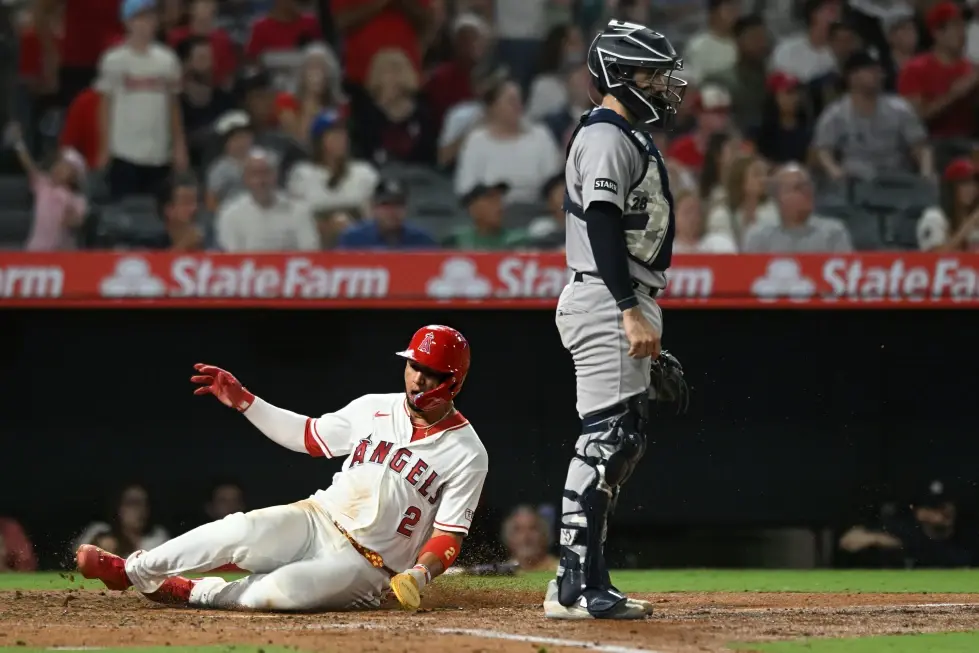 Angelinos cortan racha de 7 derrotas al vencer 10-1 a Yankees con Grissom y Ureña
