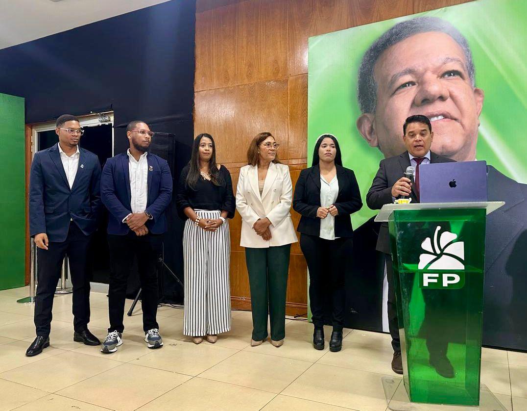 Fuerza del Pueblo pone en marcha Centro de Estudios para formular políticas de movilidad segura