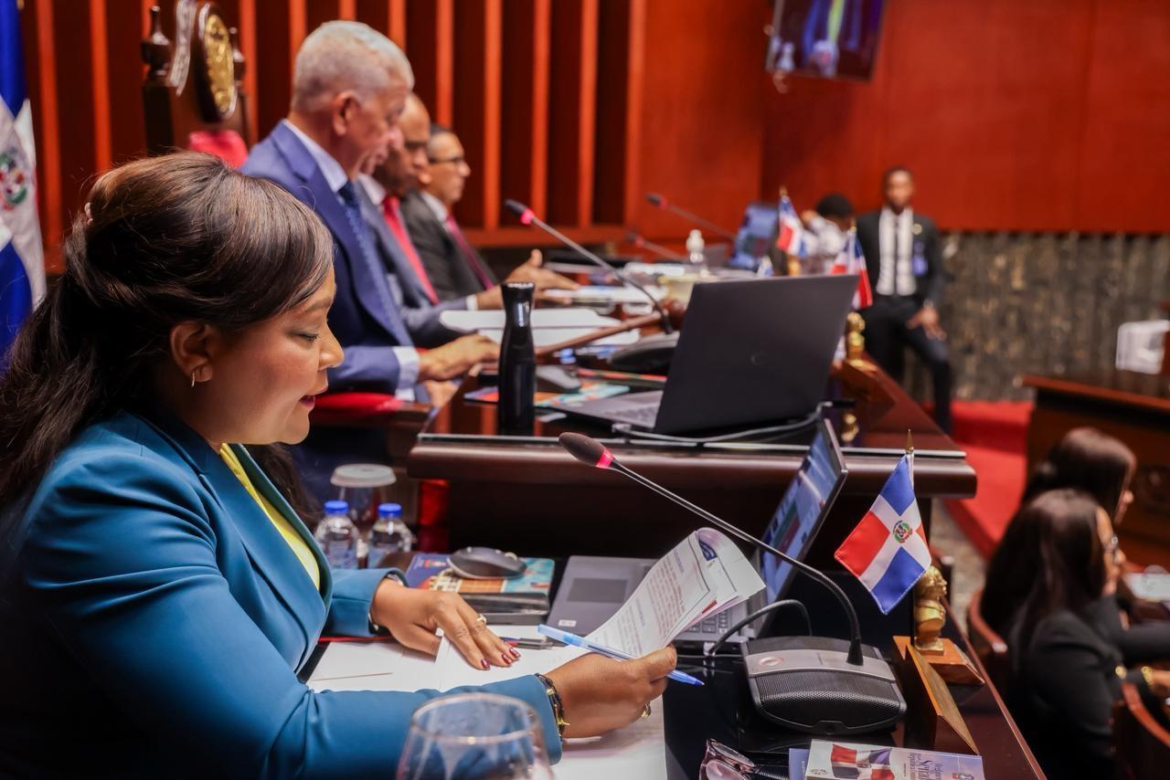 Senado aprueba en primera lectura proyecto de Ley de Vacunas y otras iniciativas nacionales