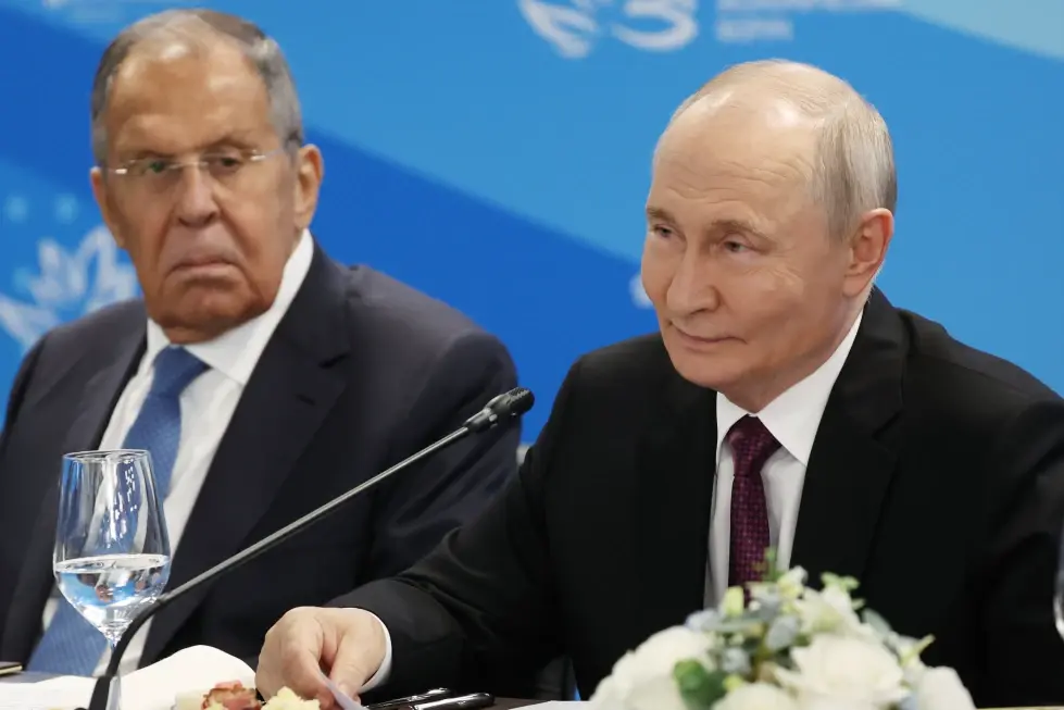 Rusia ordena cerrar centros culturales alemanes en represalia por medidas de Berlín