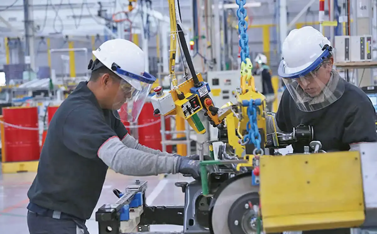 CREES advierte reforma laboral mantendría elevados los costos de contratación formal