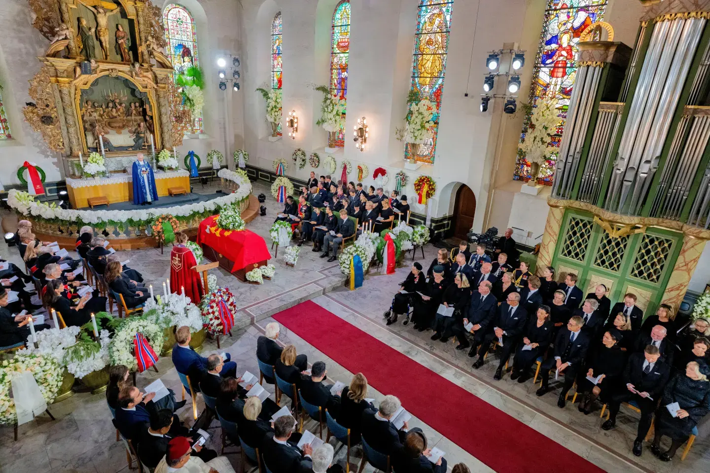 Noruega despide al rey Harald V con multitudinario funeral de Estado en Oslo
