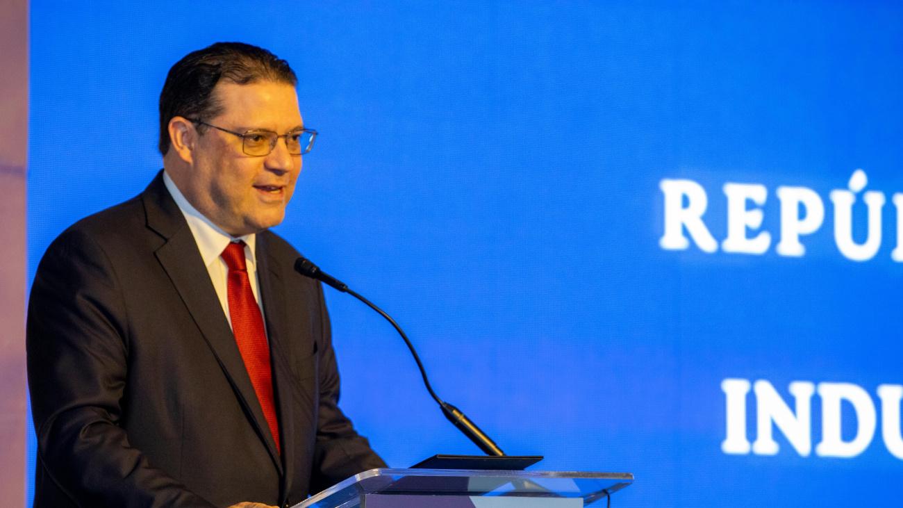 Gobierno lanza plataforma para constituir empresas en 24 horas y reducir trámites burocráticos