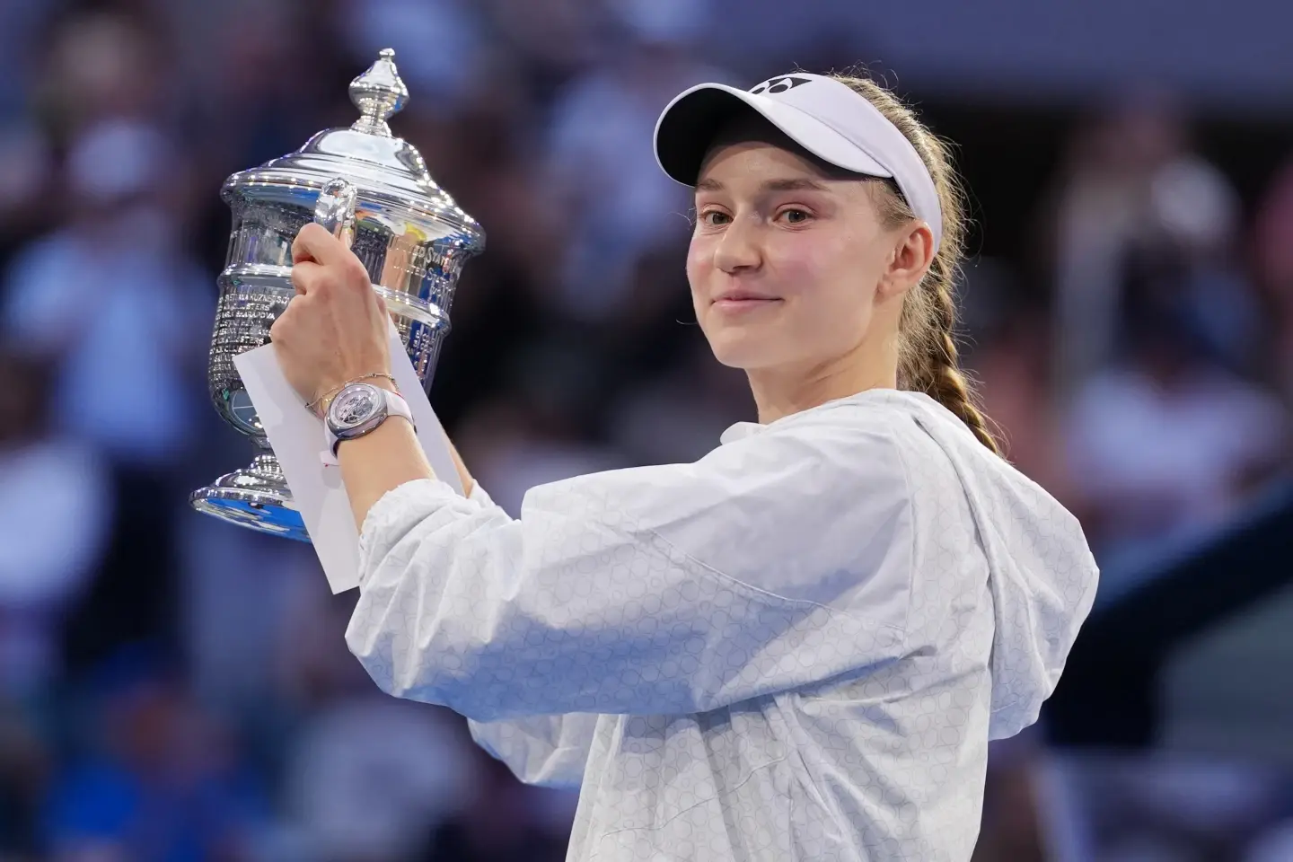 Rybakina destrona a Sabalenka, conquista el US Open y asciende al número uno mundial