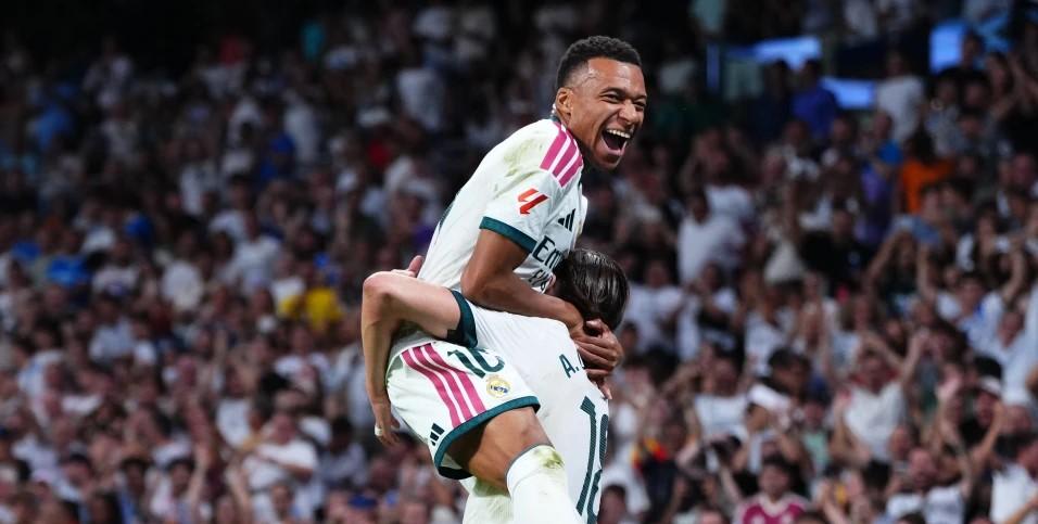 Mbappé marca doblete en triunfo del Real Madrid; Pulisic reaparece y Arsenal se afianza como líder