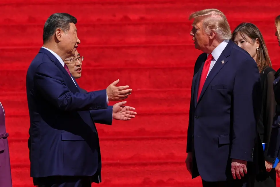 Trump ofreció vender armas estadounidenses a China, pero el Departamento de Estado aclara que la ley lo prohíbe