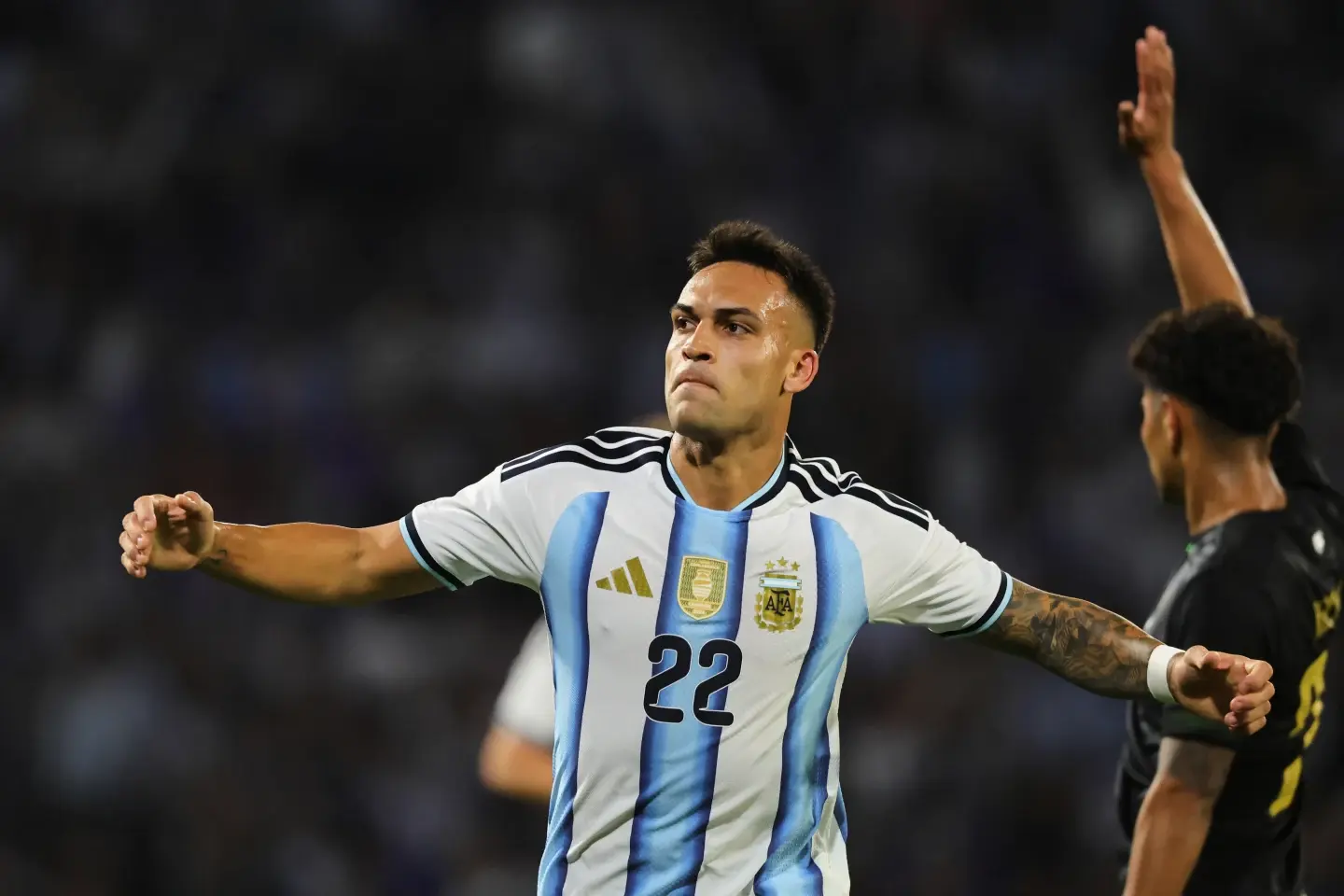 Argentina golea 4-0 a Bolivia y comienza una nueva etapa tras el retiro de Messi