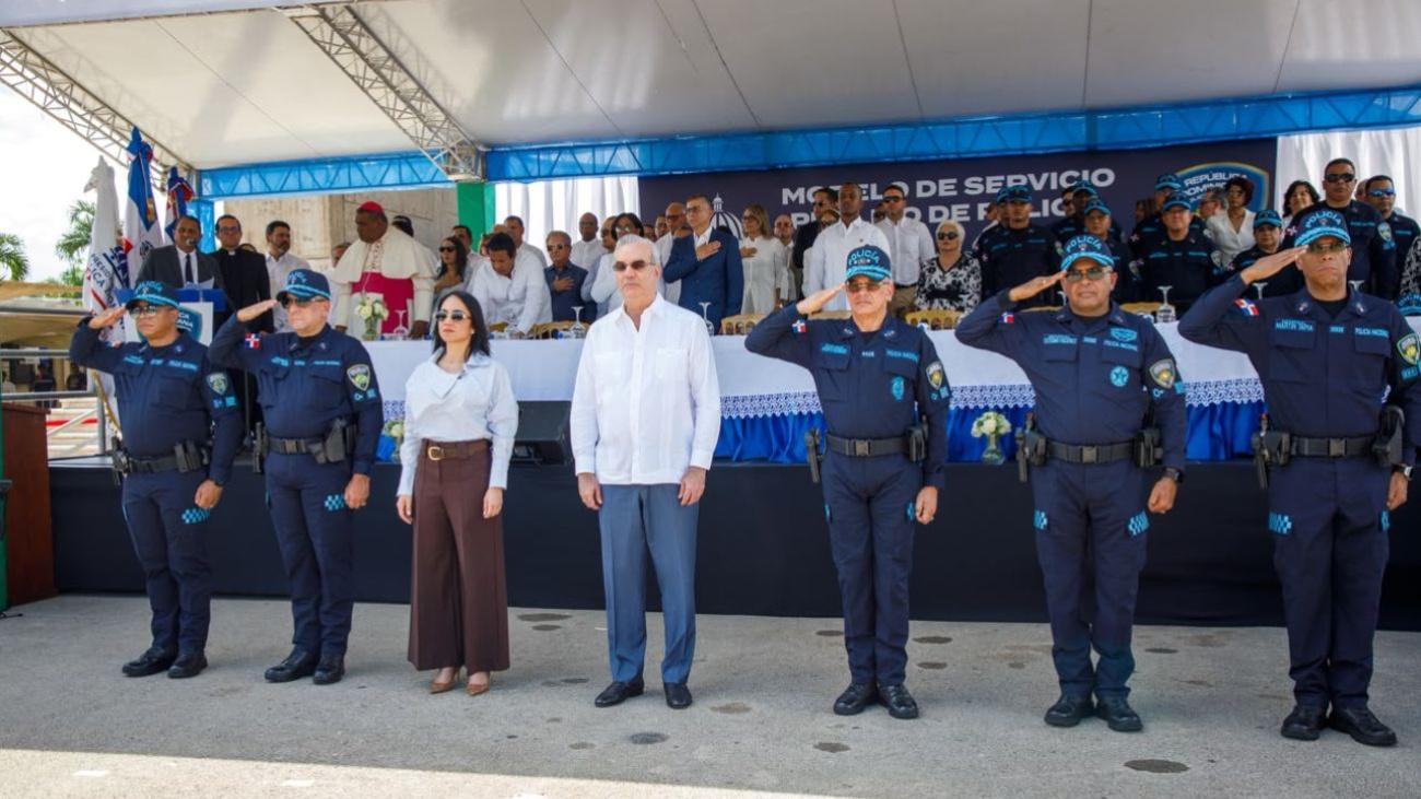 Abinader inicia en La Altagracia segunda fase del nuevo patrullaje policial con 990 agentes