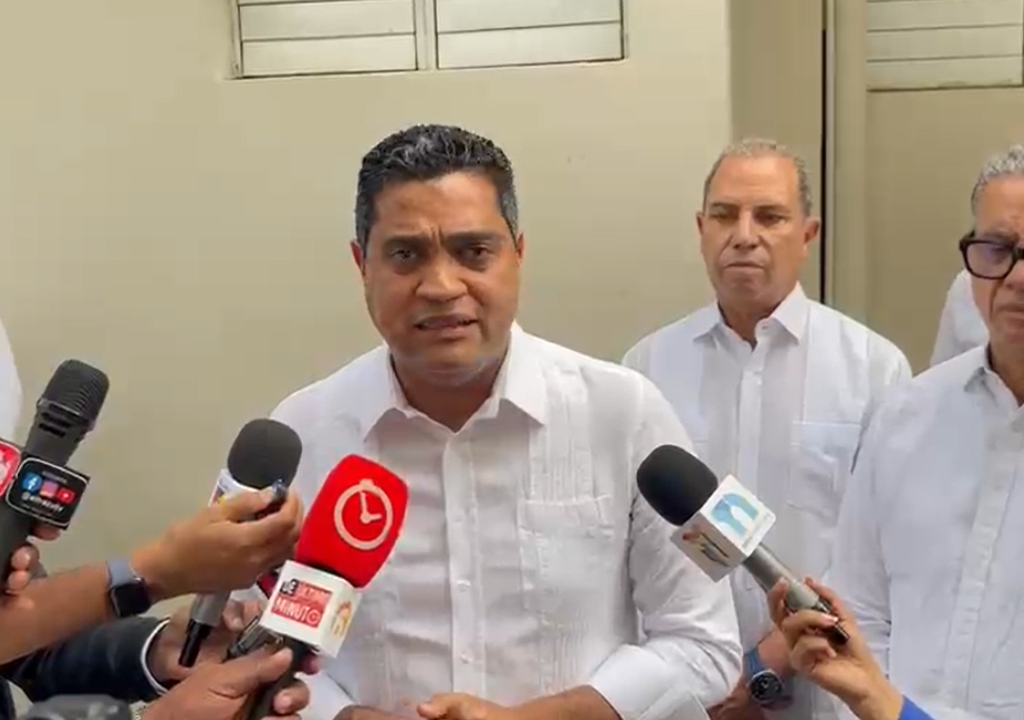 Kelvin Cruz aclara que Haití podrá jugar en República Dominicana como visitante, pero no como local