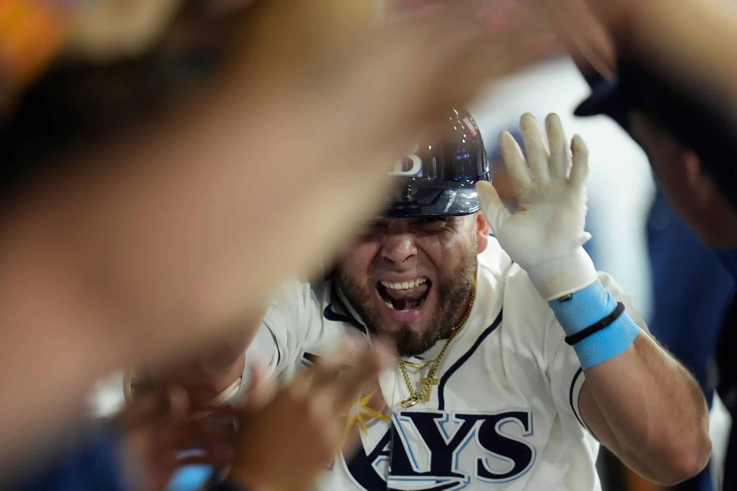 Rasmussen roza el juego sin hits y Aranda decide triunfo de los Rays sobre los Yankees
