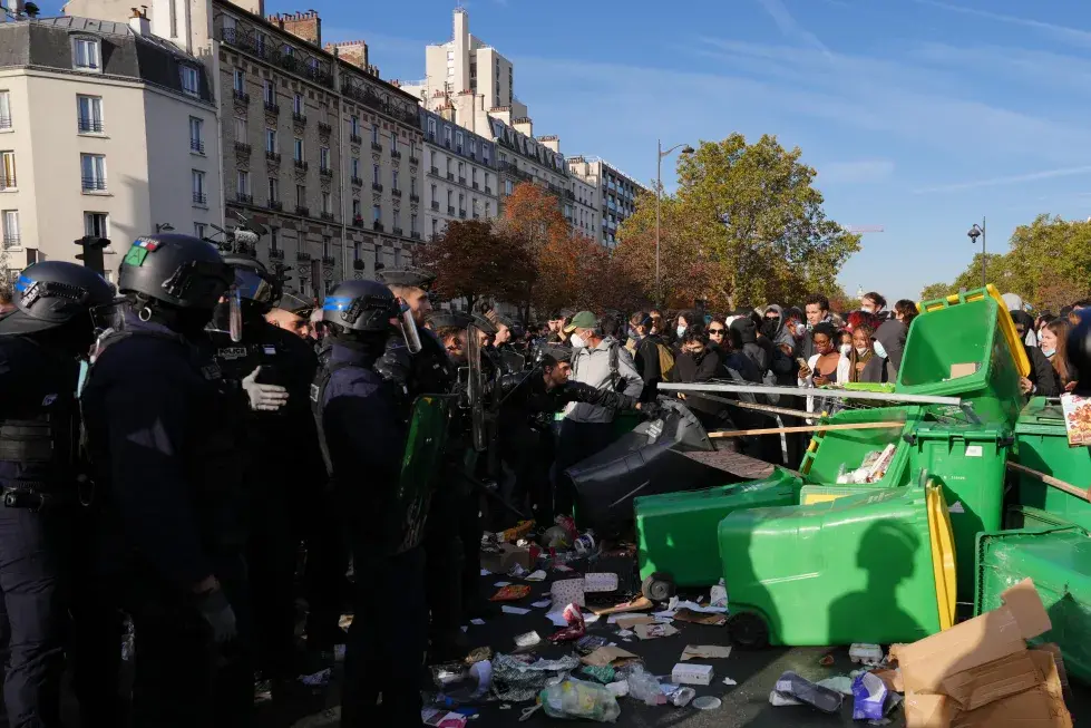 Protestas estudiantiles sacuden Francia: bloqueos de liceos y reclamos de recursos presionan al Gobierno