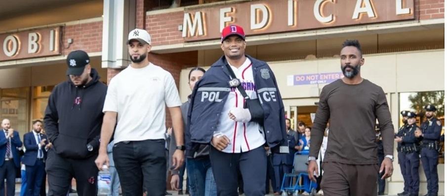 Son hispanos los sospechosos de apuñalar a detective dominicano durante asalto en el Bronx; fue dado de alta el lunes y amplio escuadrón de la NYPD los persigue